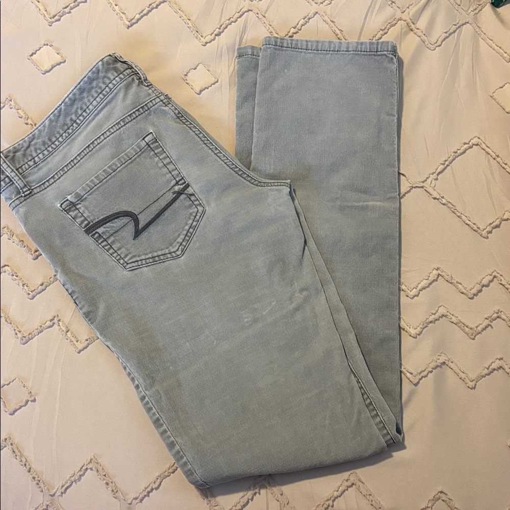 Women’s Corduroy Jeans